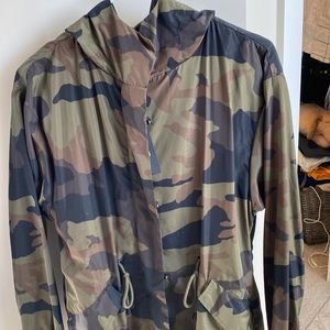 Zara camouflage rain jacket XS